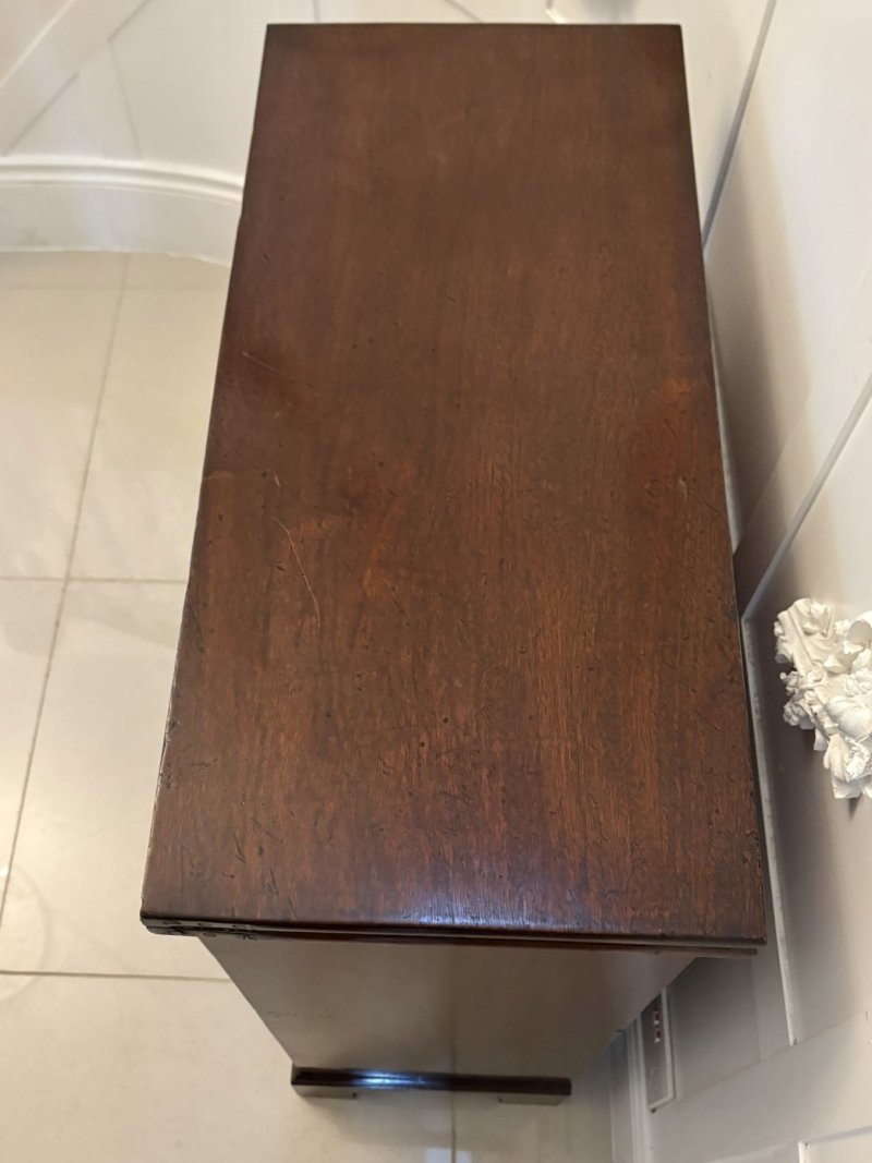 Rare Small Antique George III Quality Mahogany Bachelors Chest of 5 Drawers - Image 6